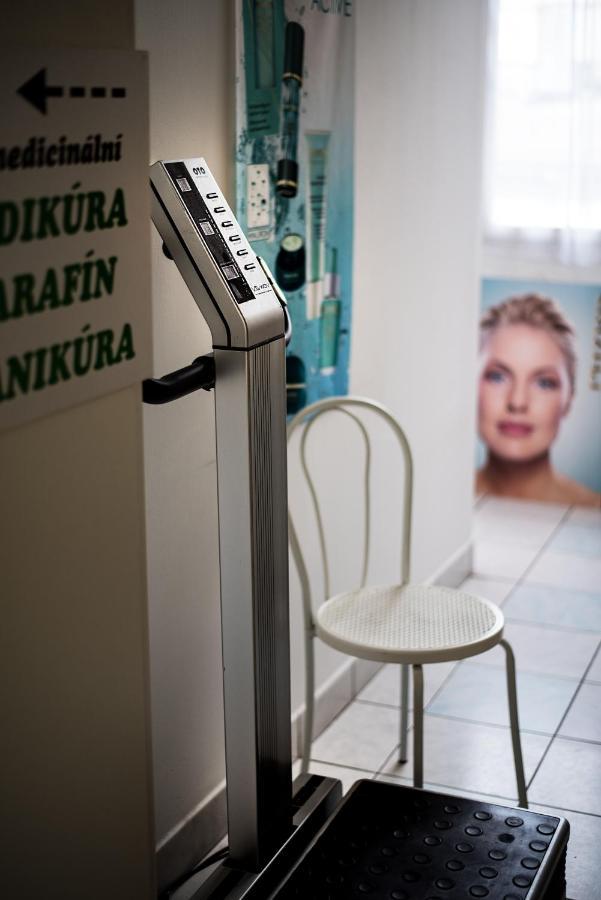Beauty-Spa Apartment เดชชิน ภายนอก รูปภาพ